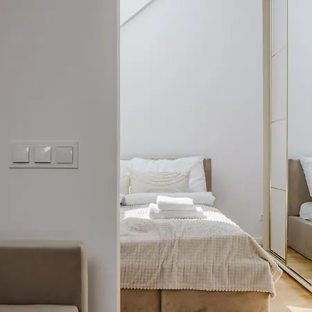 By Kramm Apartment