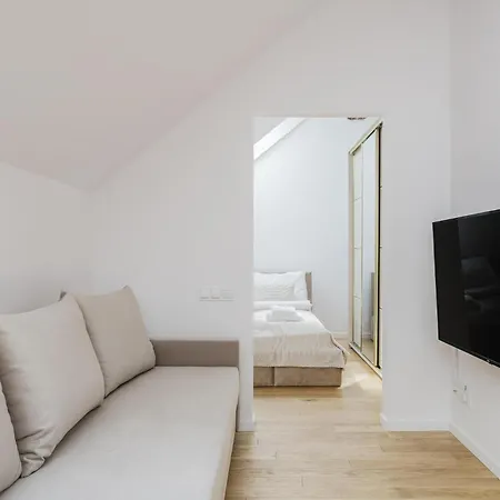 Apartment By Kramm Poznan